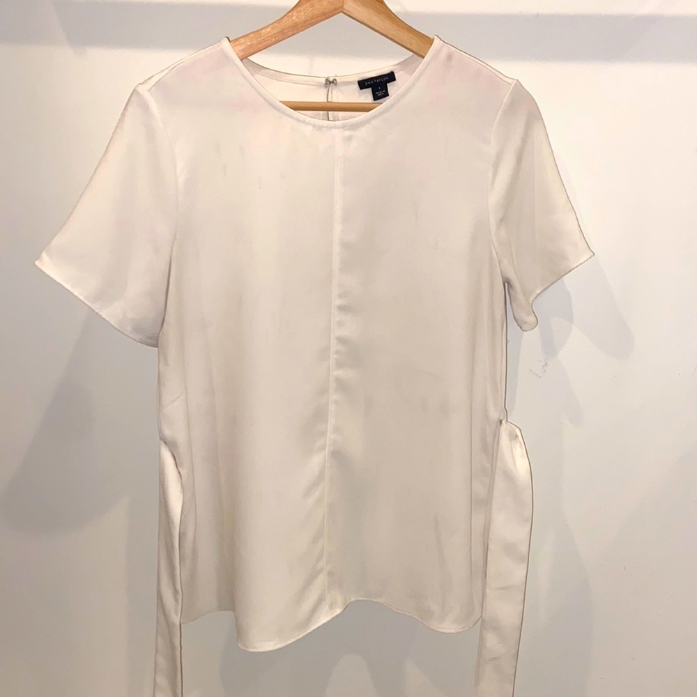 Ann Taylor tie-front blouse